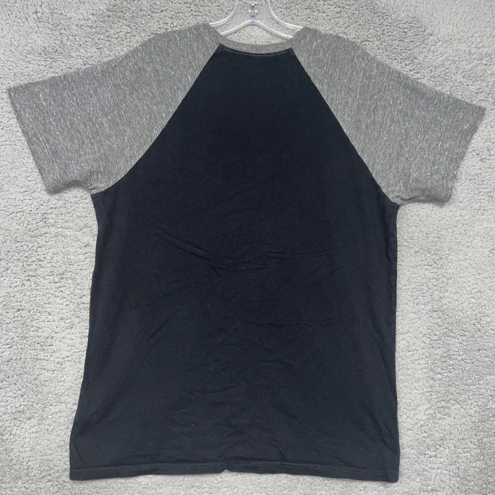 True Religion T Shirt Men's Size L‎ Black Gray Indian Head Chief Raglan Tee